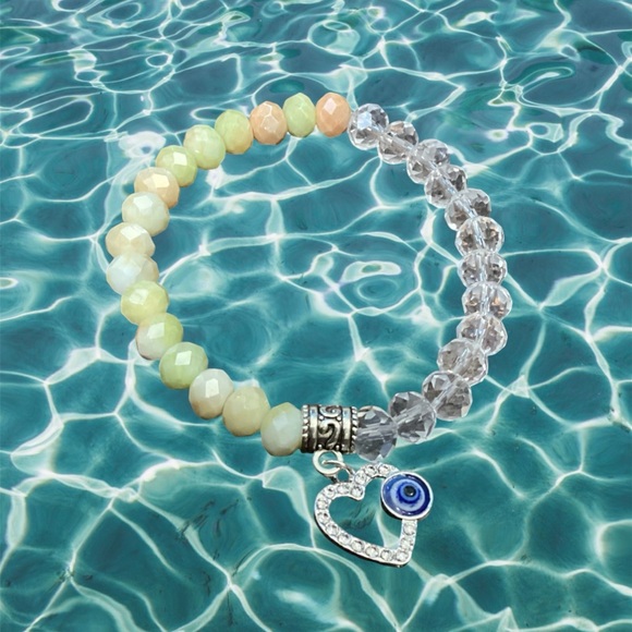 Bracelets - Picture 4 of 4